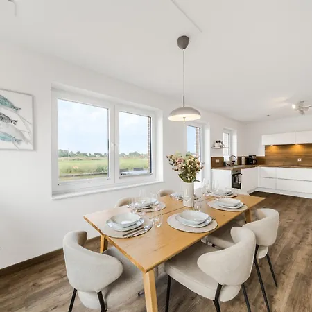 Kuesten Haus Grachtenwinkel Direkte Wasserlage, 2 Terrassen, 106qm, Neubaugebiet