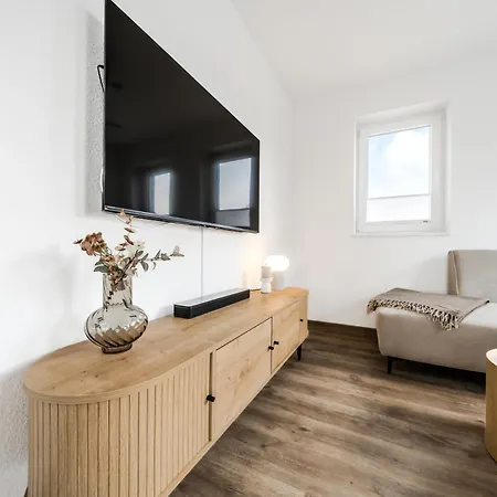 Kuesten Haus Grachtenwinkel Direkte Wasserlage, 2 Terrassen, 106qm, Neubaugebiet 글레트지일