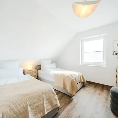 Kuesten Haus Grachtenwinkel Direkte Wasserlage, 2 Terrassen, 106qm, Neubaugebiet Feriehus *