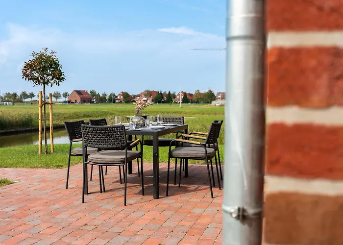 Kuesten Haus Grachtenwinkel Direkte Wasserlage, 2 Terrassen, 106qm, Neubaugebiet Dom wakacyjny Greetsiel