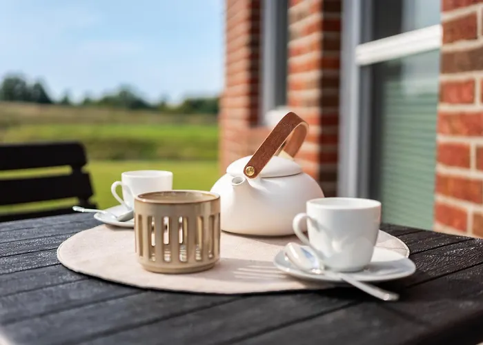 Kuesten Haus Grachtenwinkel Direkte Wasserlage, 2 Terrassen, 106qm, Neubaugebiet Greetsiel