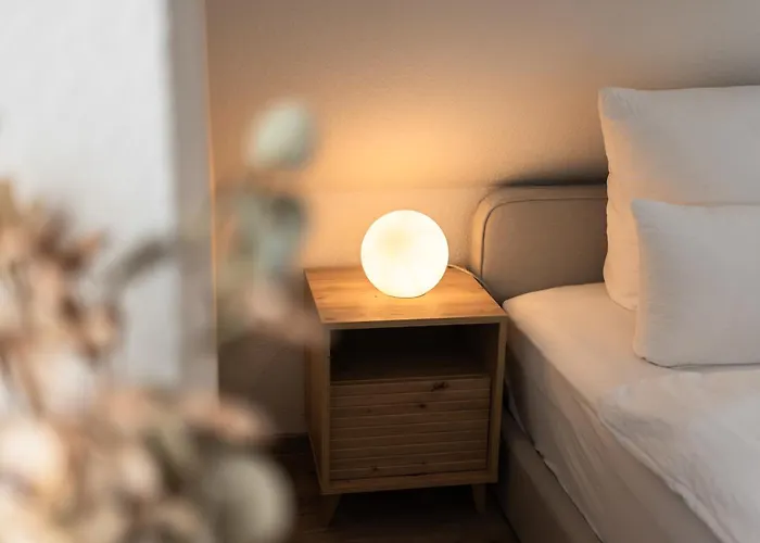 Dom wakacyjny Kuesten Haus Grachtenwinkel Direkte Wasserlage, 2 Terrassen, 106qm, Neubaugebiet Greetsiel