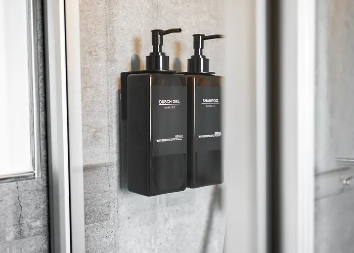 Kuesten Haus Grachtenwinkel Direkte Wasserlage, 2 Terrassen, 106qm, Neubaugebiet Dom wakacyjny